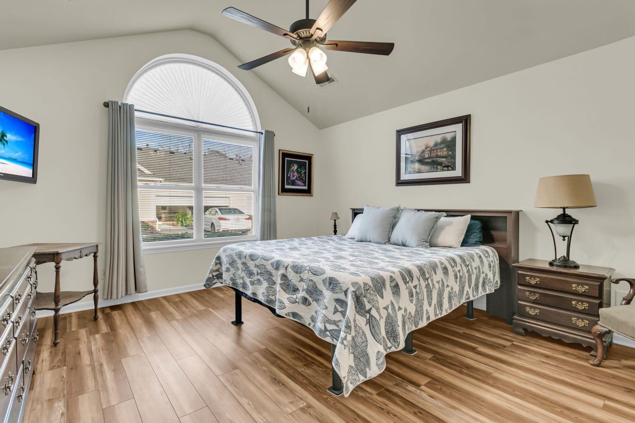 8800 Dorchester Road Photo 22