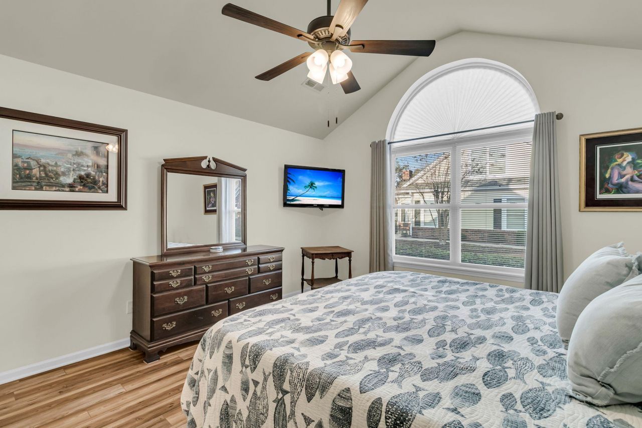 8800 Dorchester Road Photo 23