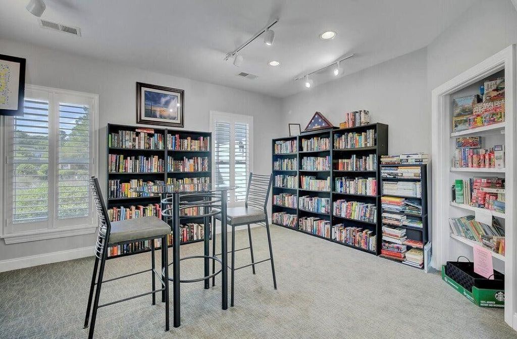 8800 Dorchester Road Photo 43