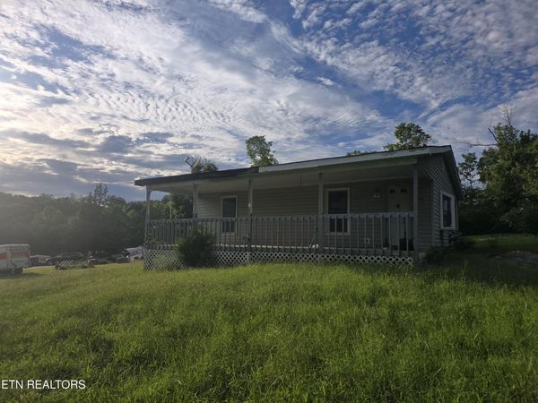 404 Cedar Fork Rd, Tazewell, TN 37879