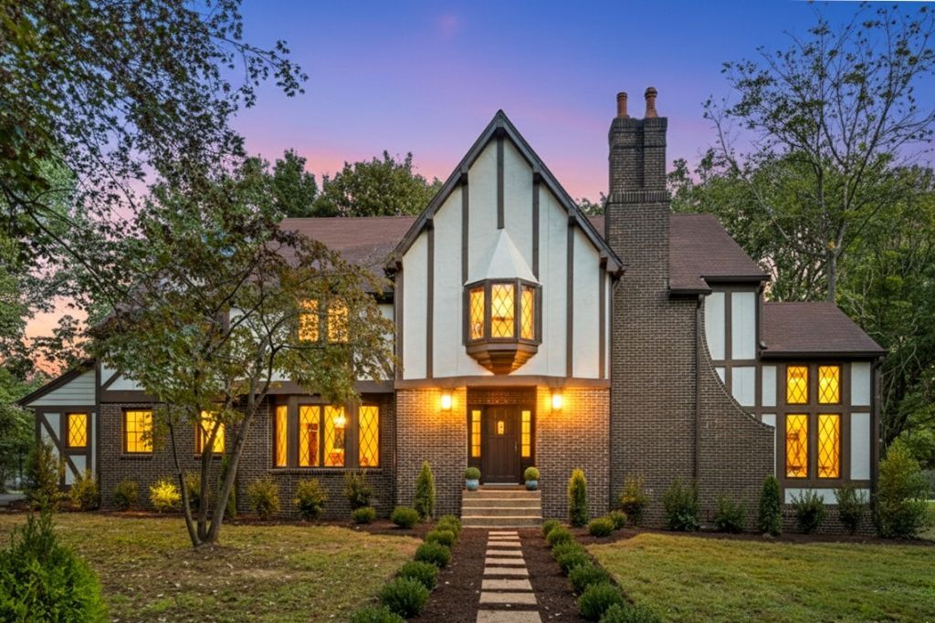 1700 Logan Dr, Columbia, TN 38401 Main Photo