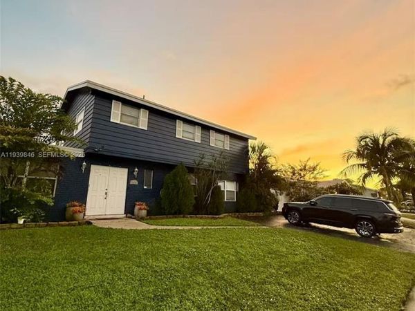 2154 Dorson Way, Delray Beach, FL 33445