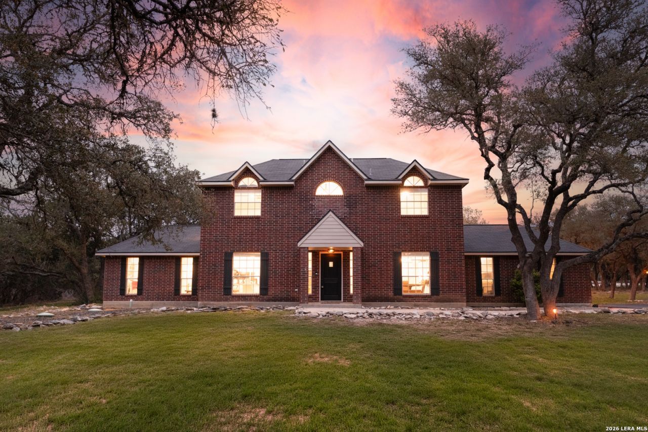 432 Rebecca Springs Rd, Spring Branch, TX 78070 Main Photo