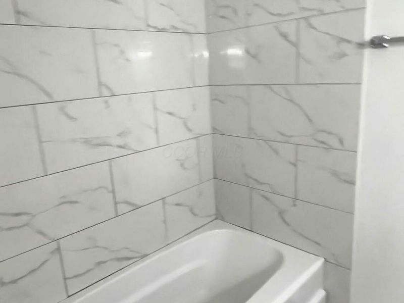 1391 Bluff Avenue, Unit 3, Columbus, OH 43212 Photo 21