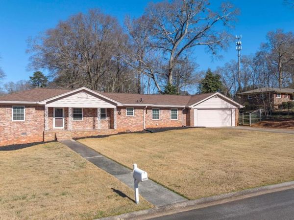 4045 Compton Circle, Powder Springs, GA 30127