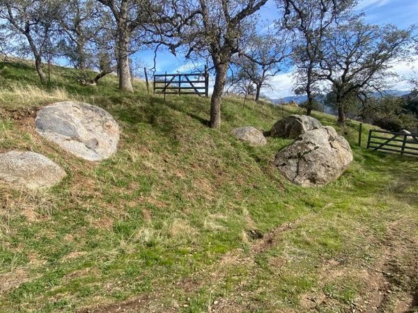 27833 Buckeye Canyon Road, Keene, CA 93531