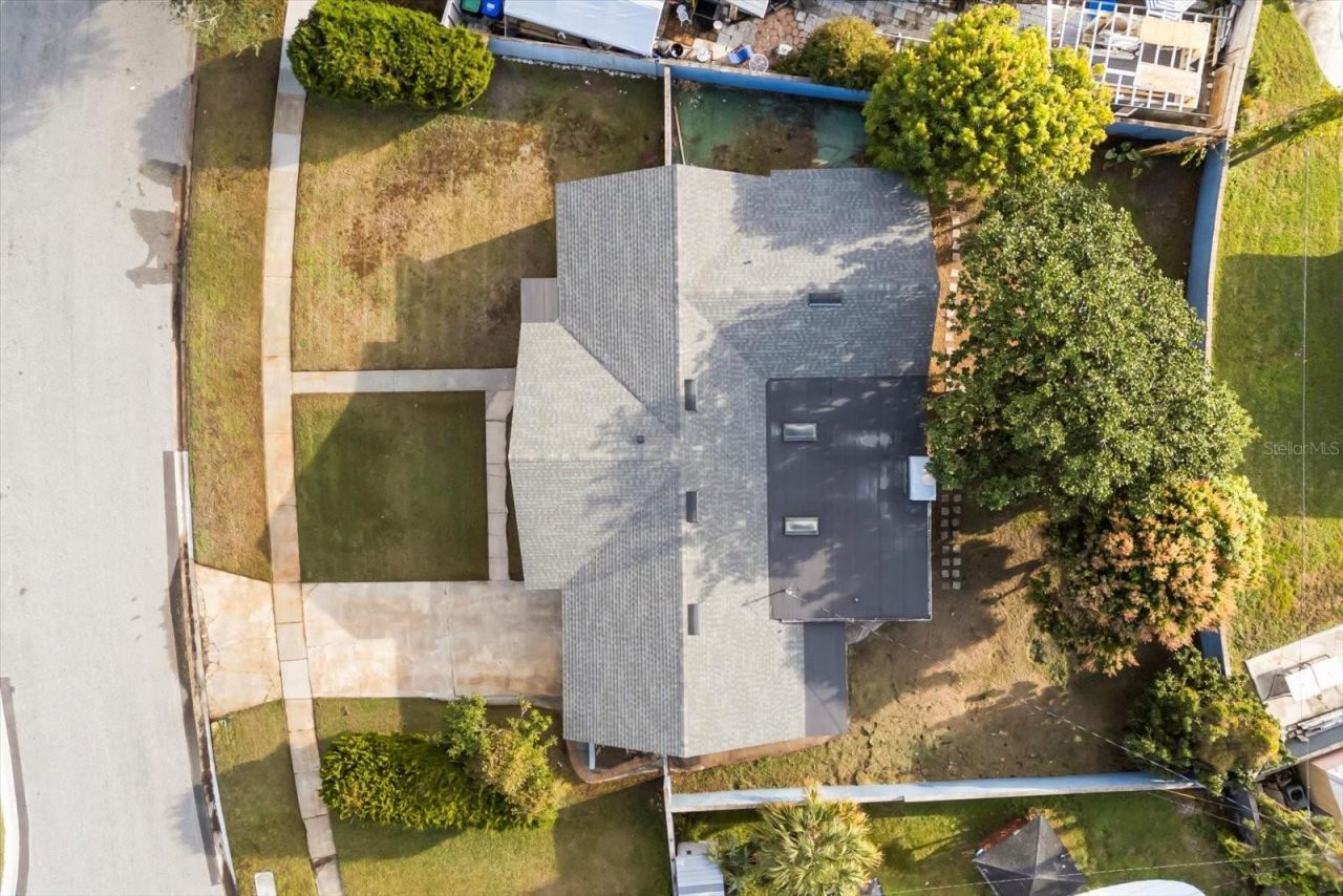 5548 Kingswood Drive, Orlando, FL 32810 Photo