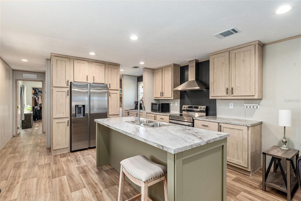 14755 SE 180th Street, Weirsdale, FL 32195 Photo