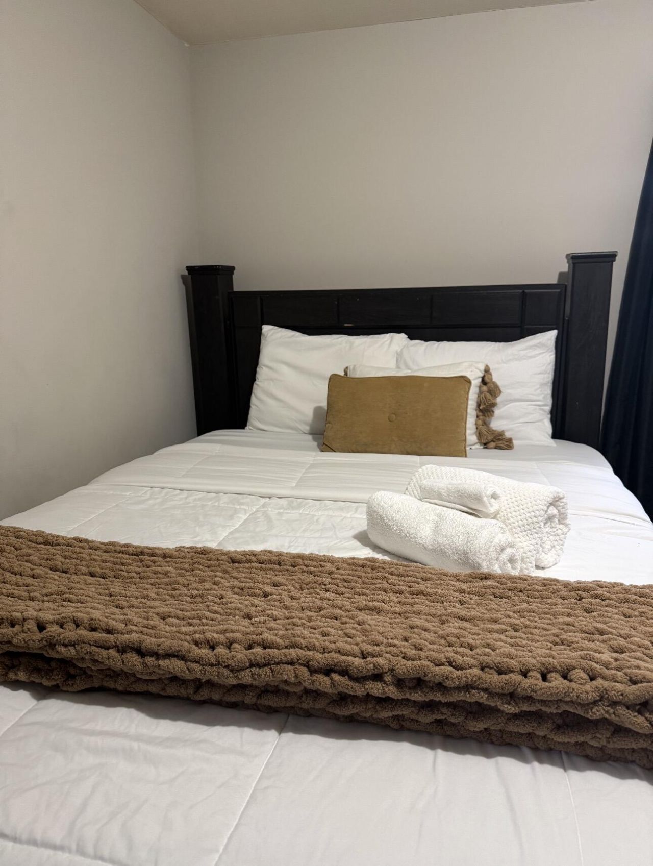 201 Pinewood Drive Photo 9