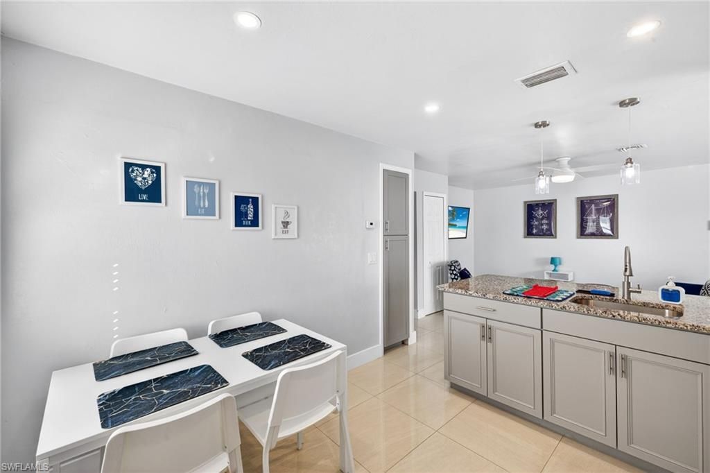 624 SE 46th St, Cape Coral, FL 33904 Photo