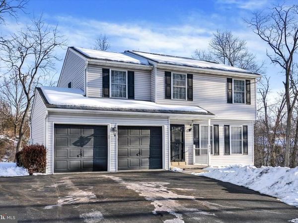 652 UPLAND STREET, POTTSTOWN, PA 19464