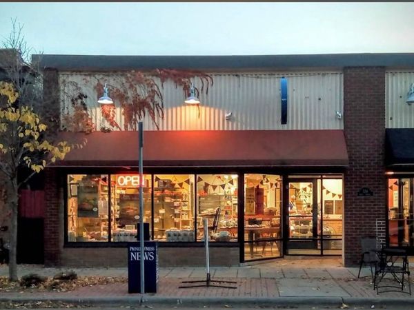 534 Selby Avenue , Saint Paul, MN 55102