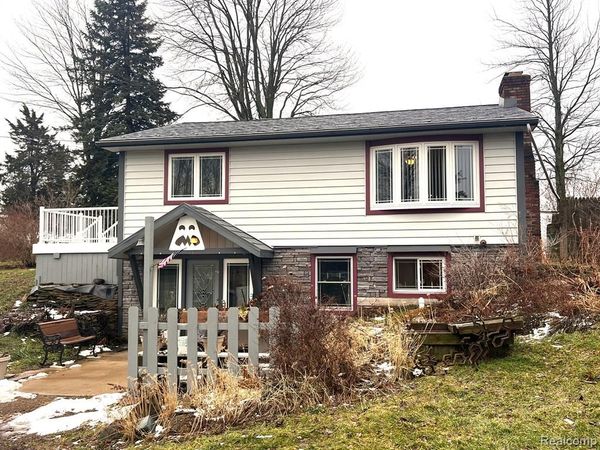 3728 E Clark Road, DeWitt Twp, MI 48808