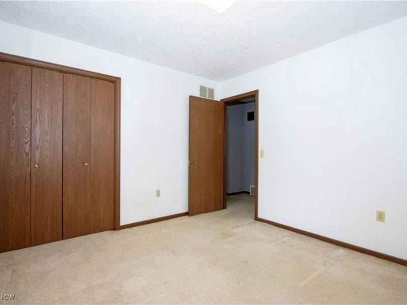 801 & 803 Colony Court, Wooster, OH 44691 Photo 10