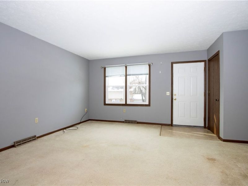 801 & 803 Colony Court, Wooster, OH 44691 Photo 3