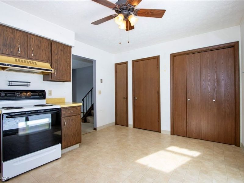 801 & 803 Colony Court, Wooster, OH 44691 Photo 5