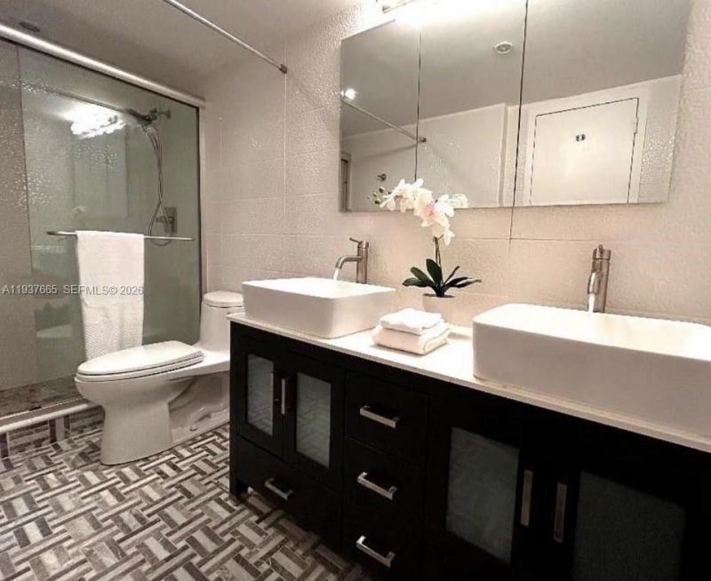 2030 S Ocean Dr, Unit 506, Hallandale Beach, FL 33009 Photo