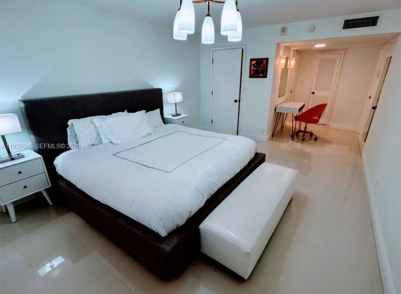 2030 S Ocean Dr, Unit 506, Hallandale Beach, FL 33009 Photo