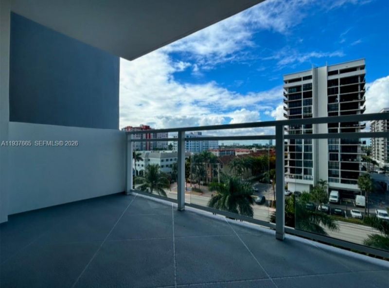 2030 S Ocean Dr, Unit 506, Hallandale Beach, FL 33009 Photo