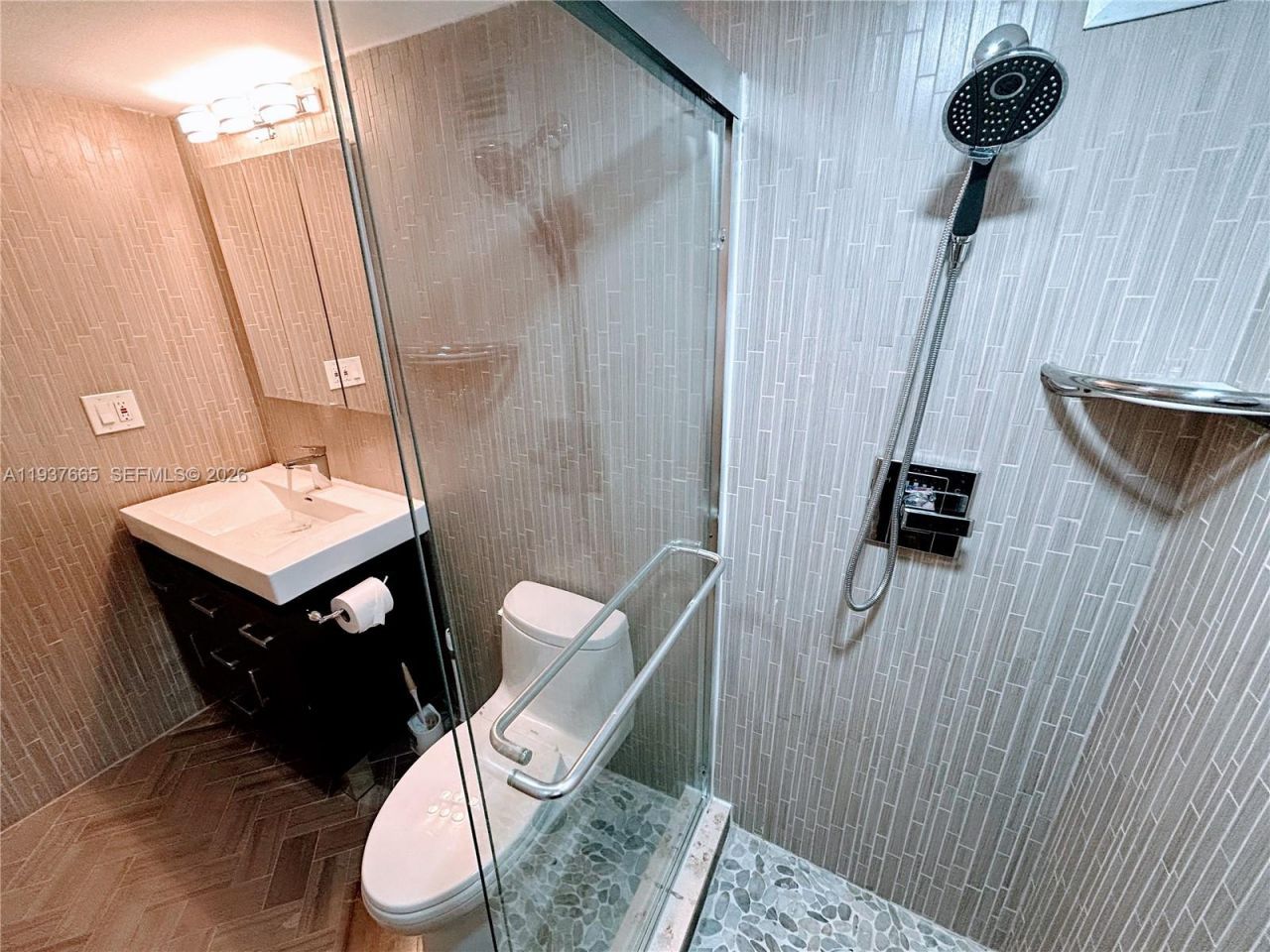 2030 S Ocean Dr, Unit 506, Hallandale Beach, FL 33009 Photo