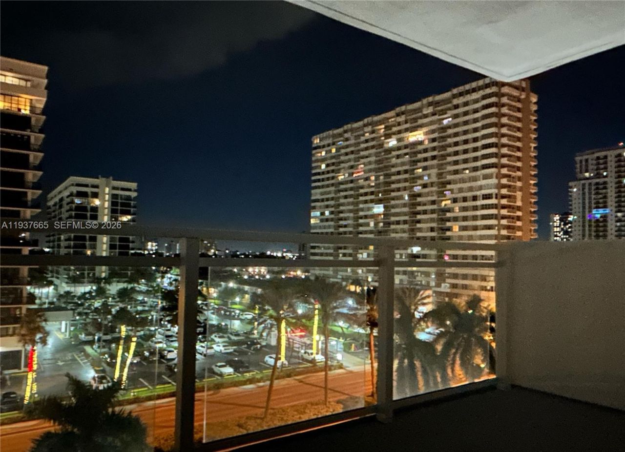 2030 S Ocean Dr, Unit 506, Hallandale Beach, FL 33009 Photo