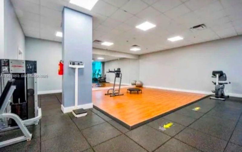 2030 S Ocean Dr, Unit 506, Hallandale Beach, FL 33009 Photo