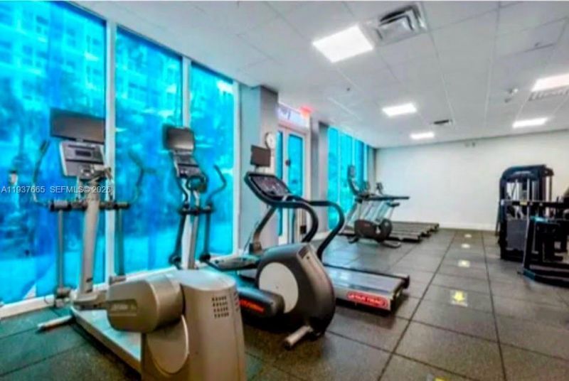 2030 S Ocean Dr, Unit 506, Hallandale Beach, FL 33009 Photo
