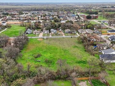 4719 Collins Avenue, Dallas, TX 75210