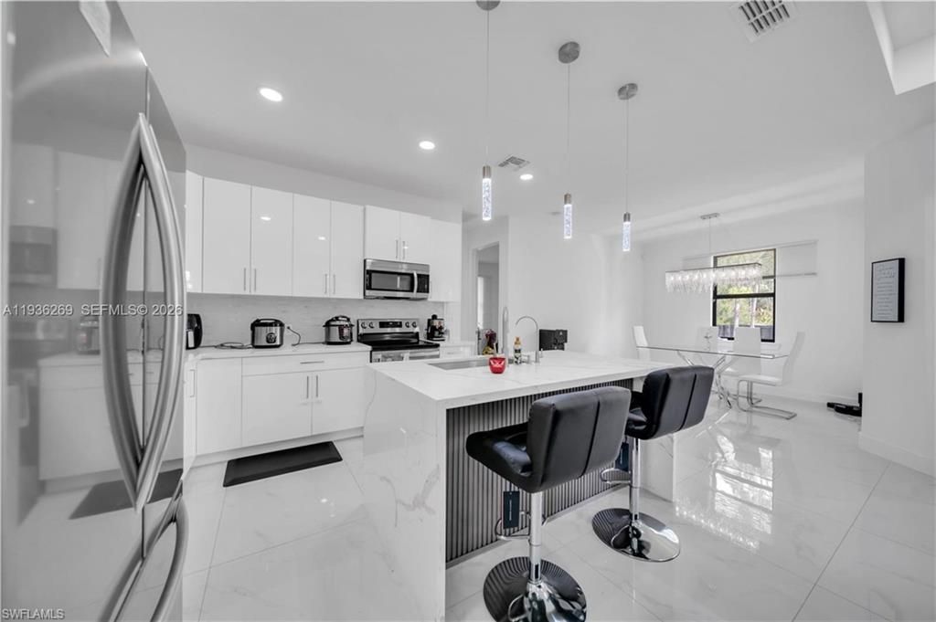 1112 Clark Ave, Lehigh Acres, FL 33972 Photo