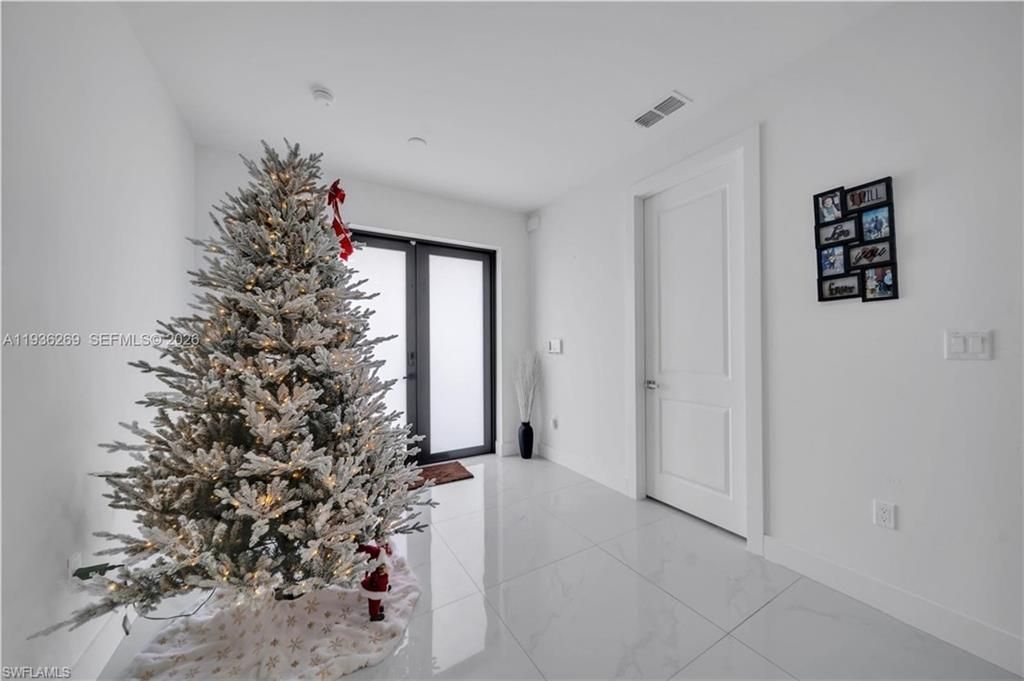 1112 Clark Ave, Lehigh Acres, FL 33972 Photo