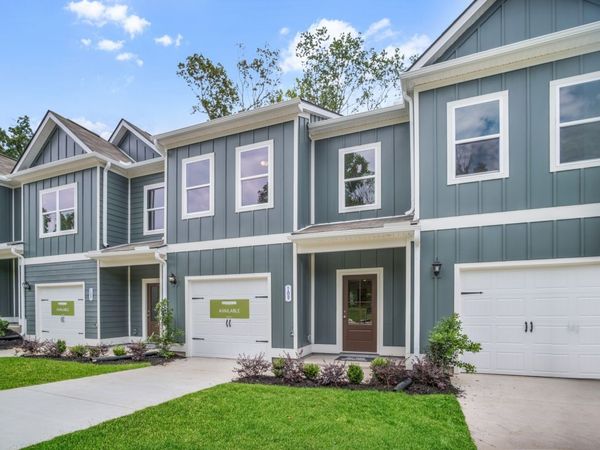 105 Ironhorse Way, Dickson, TN 37055