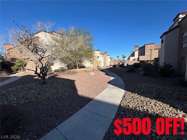 2975 Juniper Hills Boulevard, Unit 204, Las Vegas, NV 89142