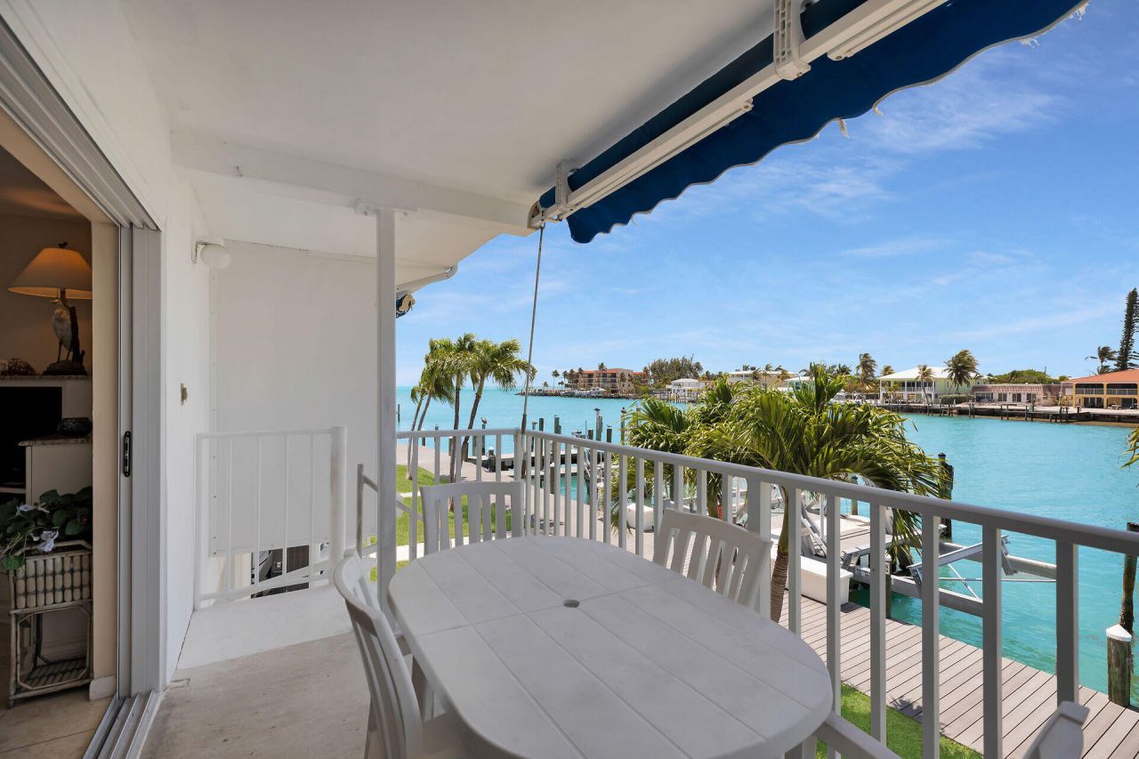 95 Coco Plum Drive, Unit 2D, Marathon, FL 33050 Photo