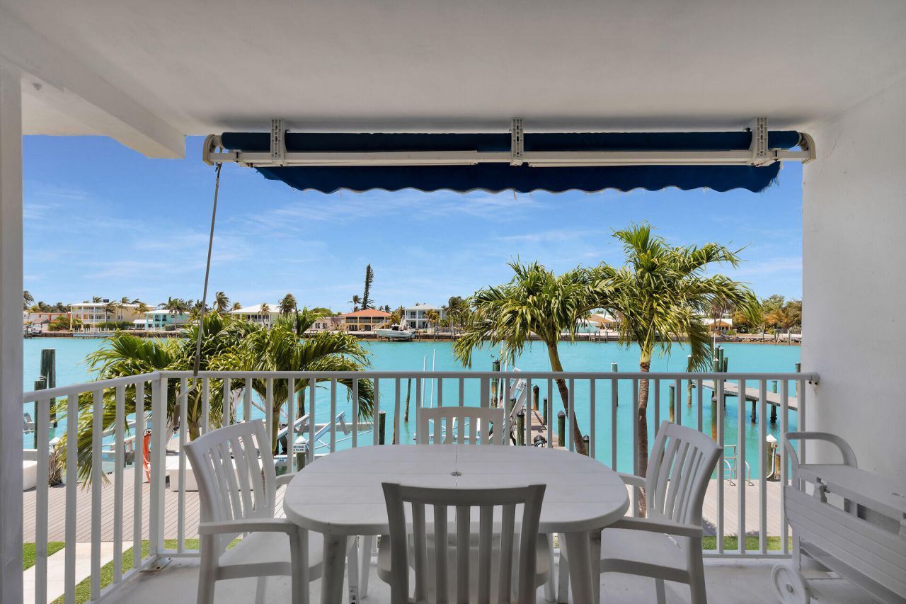95 Coco Plum Drive, Unit 2D, Marathon, FL 33050 Photo