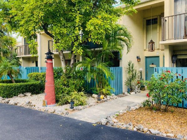 87200 N Overseas Highway, Unit N2, ISLAMORADA, FL 33036