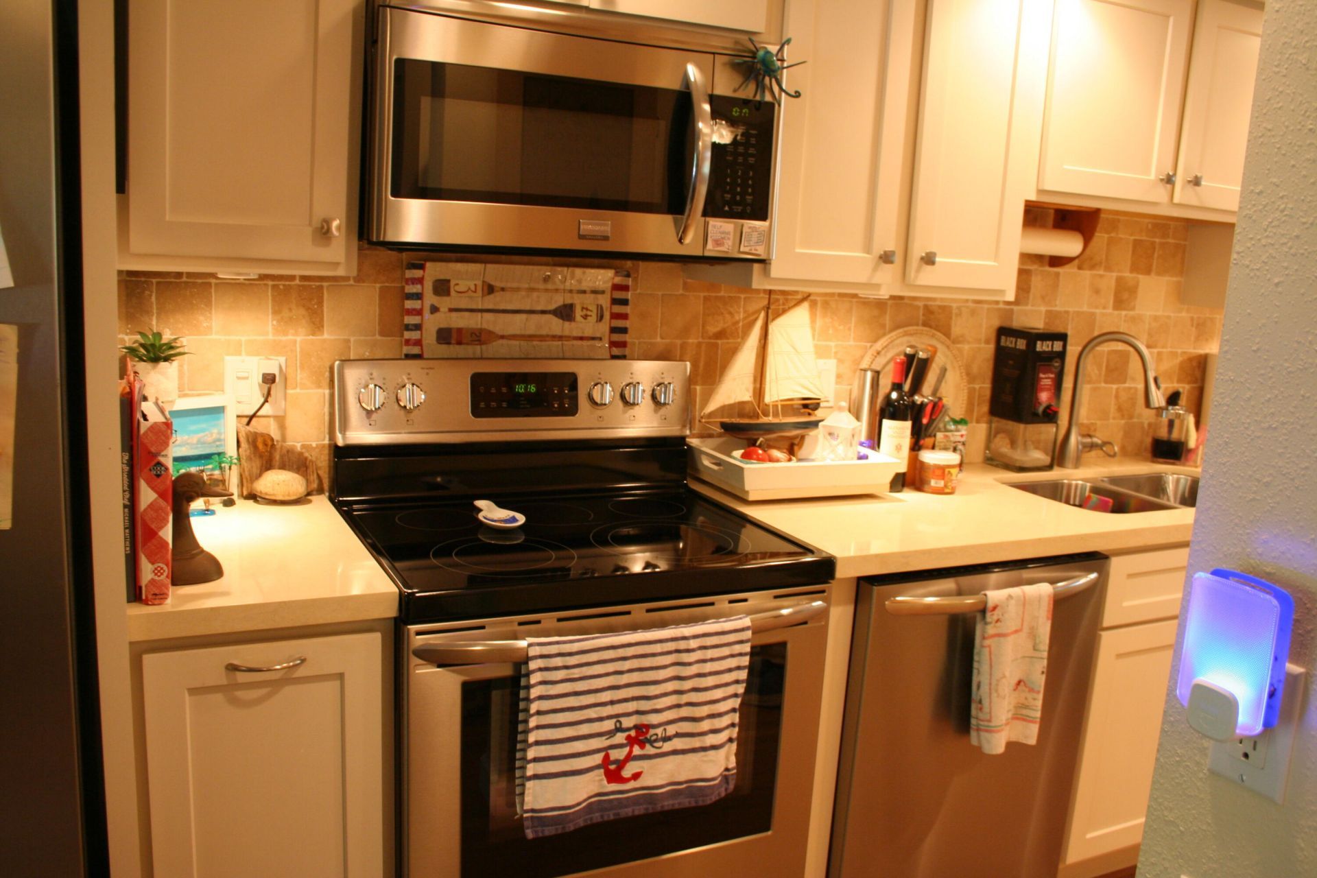 87200 N Overseas Highway, Unit N2, Islamorada, FL 33036 Photo