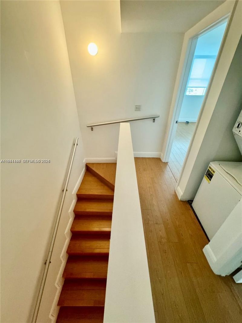 3131 NE 188th St , Unit 2-1213, Aventura, FL 33180 Photo