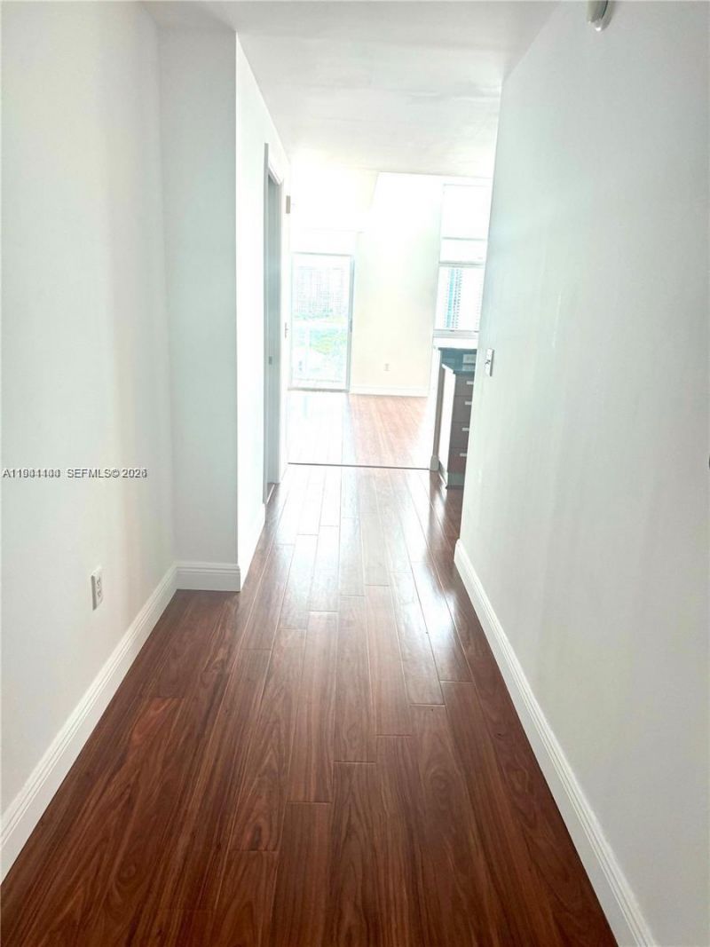 3131 NE 188th St , Unit 2-1213, Aventura, FL 33180 Photo