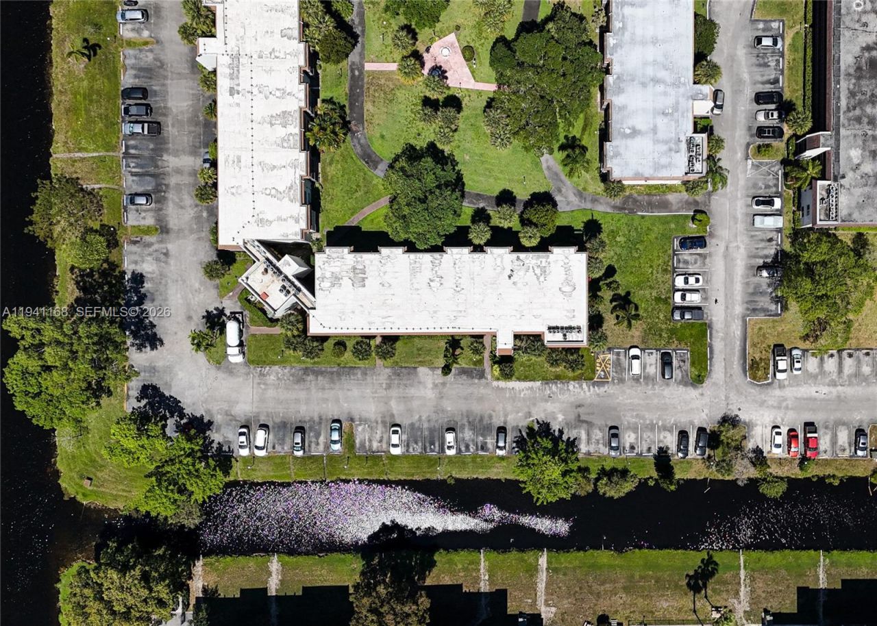 7500 NW 17th St, Unit 207, Plantation, FL 33313 Photo