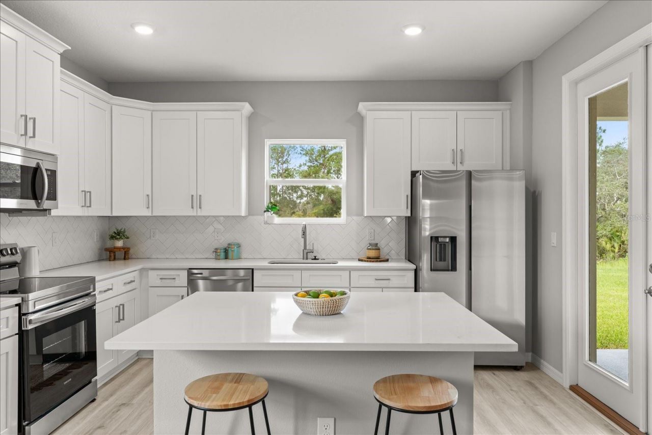 8038 N Voyager Drive, Dunnellon, FL 34433 Photo