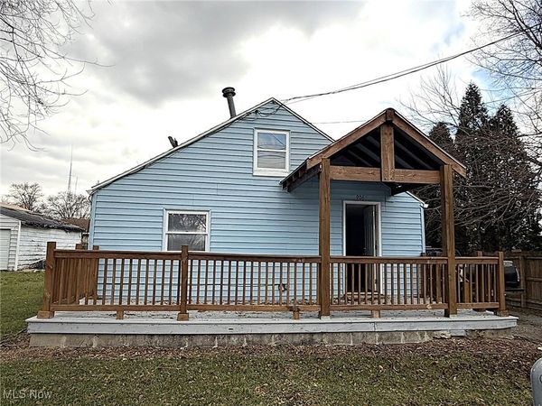 906 Daniels Avenue, Lima, OH 45805