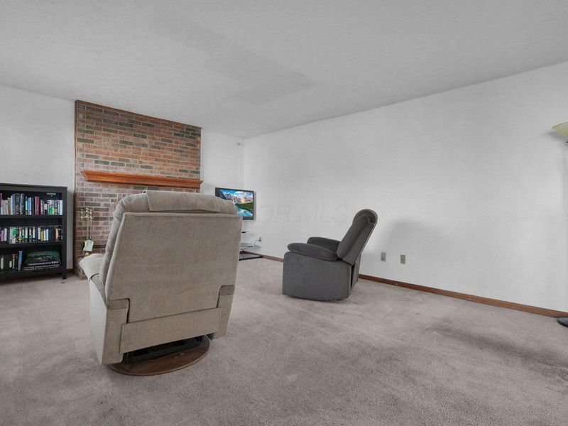 5288 Hyde Park Drive, Hilliard, OH 43026 Photo 12