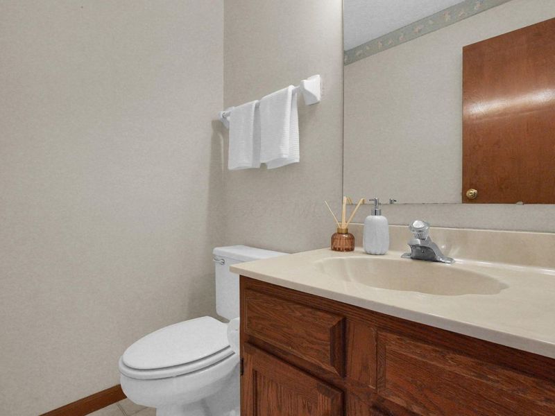 5288 Hyde Park Drive, Hilliard, OH 43026 Photo 14