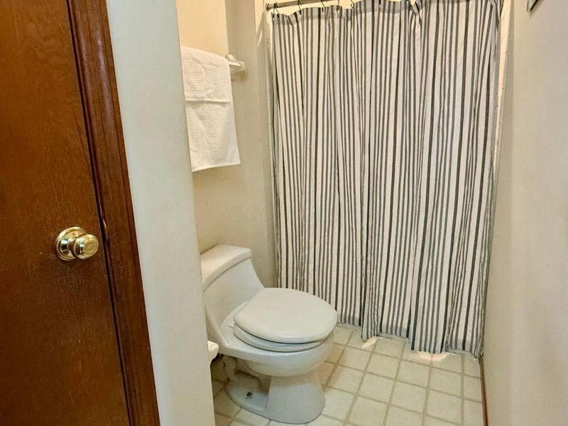 5288 Hyde Park Drive, Hilliard, OH 43026 Photo 18