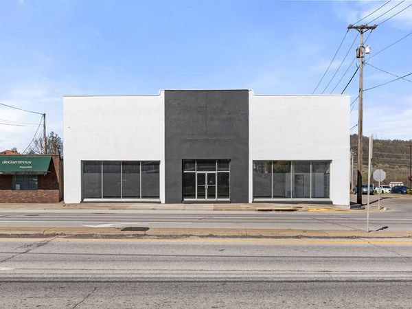 601 LAFAYETTE AVENUE, Moundsville, WV 26041