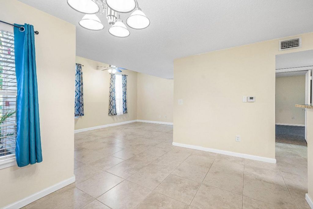 1001 Crystal Way, Unit M, Delray Beach, FL 33444 Photo