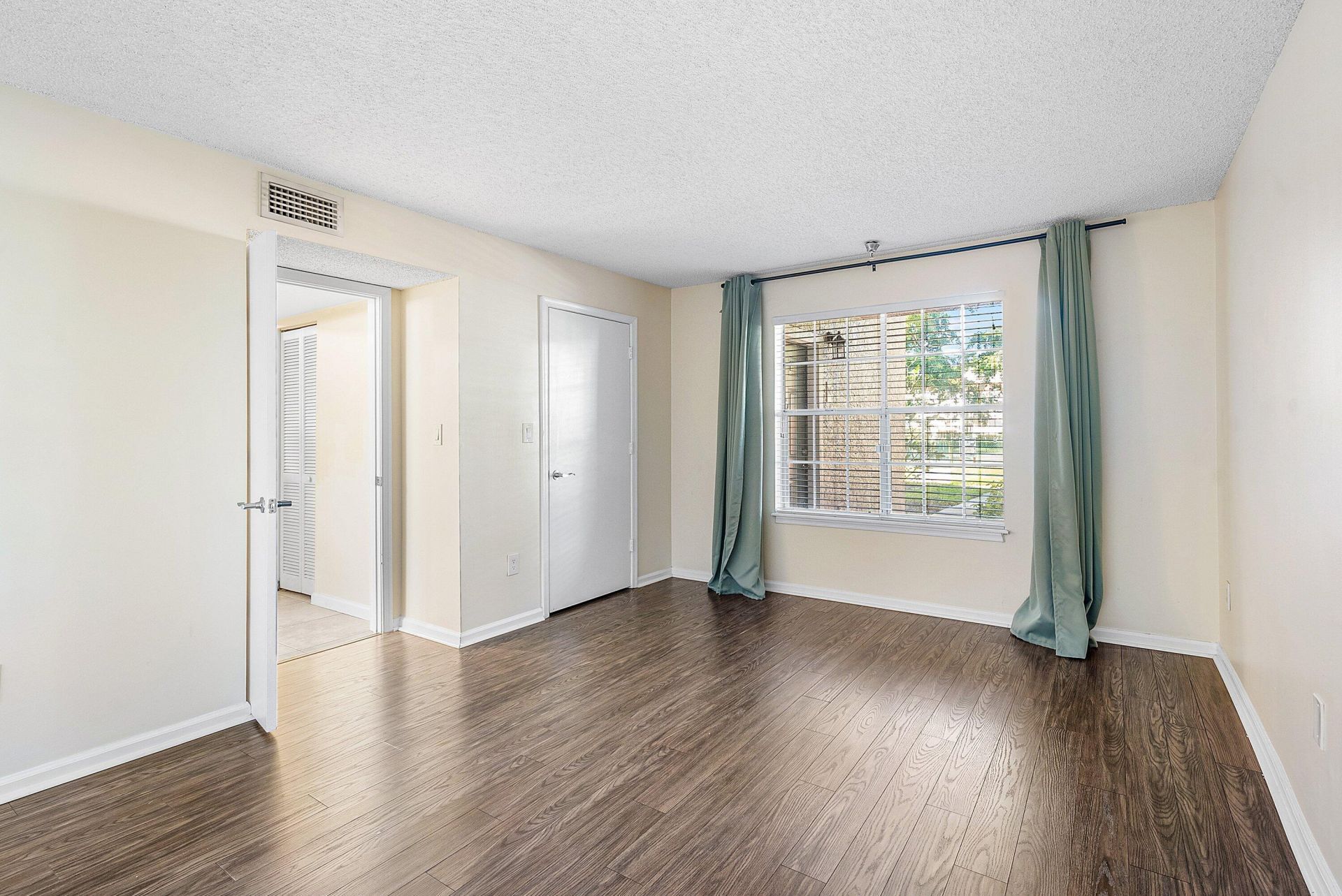 1001 Crystal Way, Unit M, Delray Beach, FL 33444 Photo