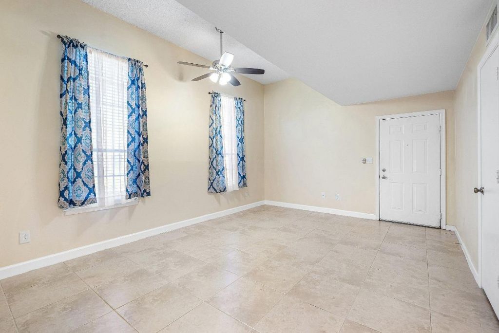 1001 Crystal Way, Unit M, Delray Beach, FL 33444 Photo