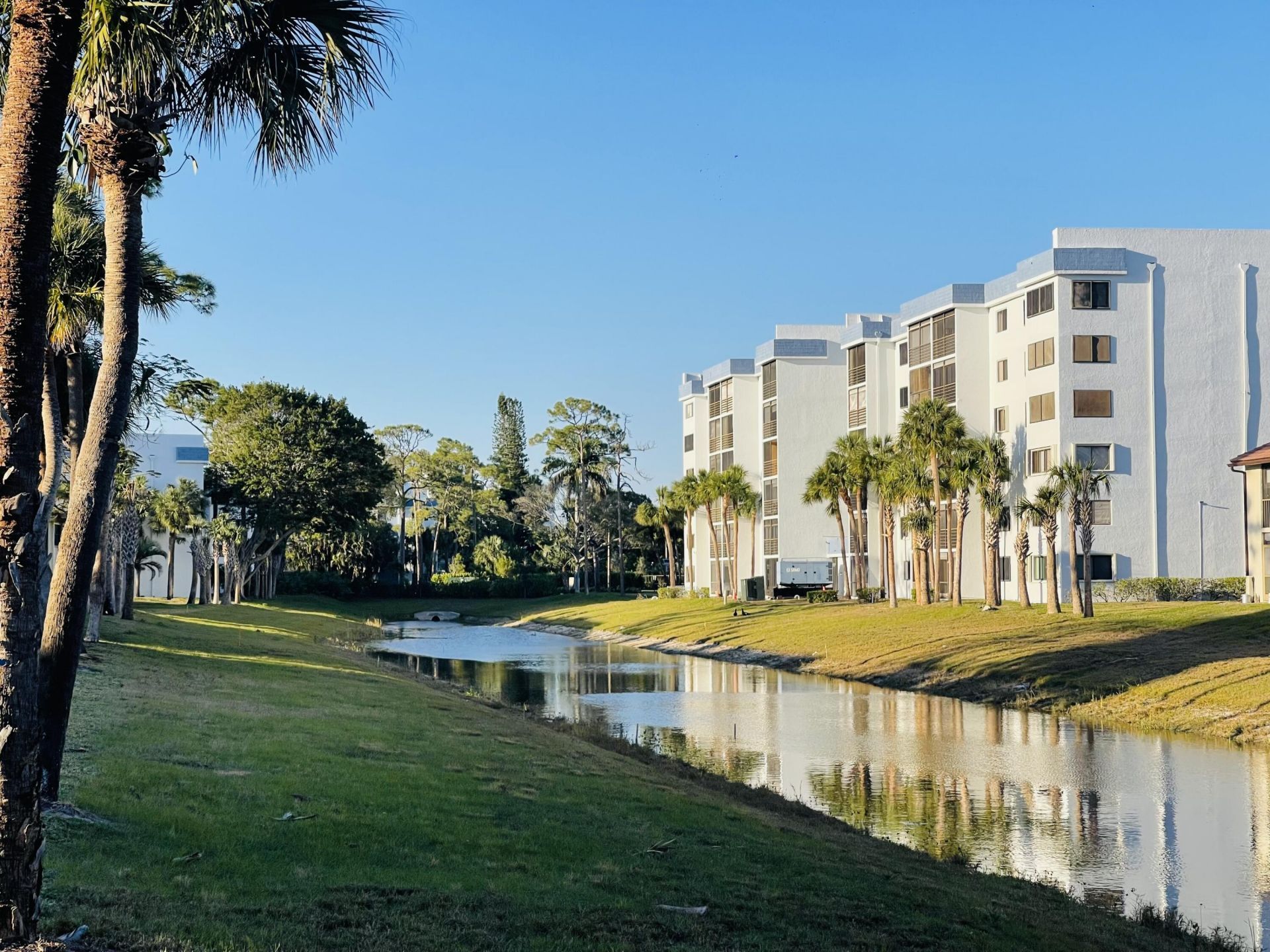7770 Tahiti Lane, Unit 405, Lake Worth, FL 33467 Photo