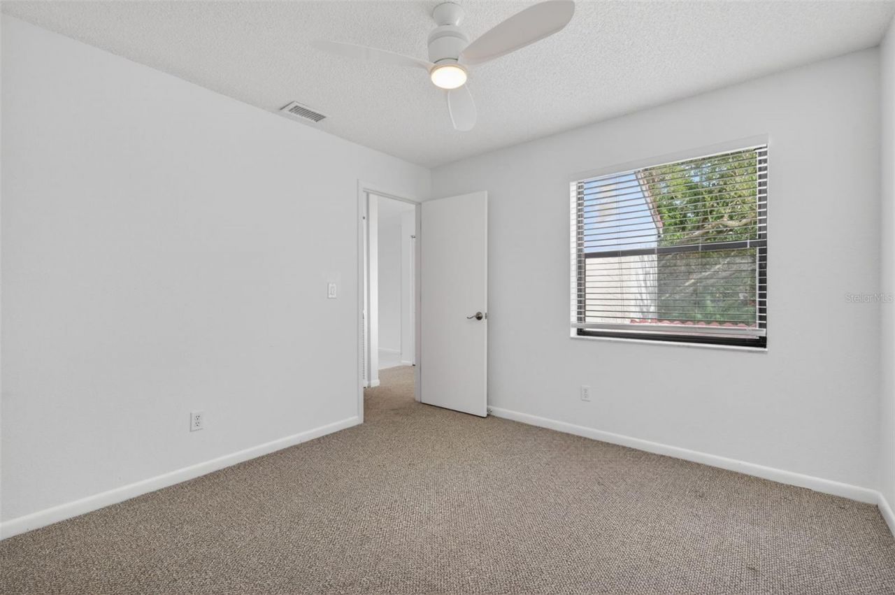 484 Santa Cruz Place Ne, Unit G, Saint Petersburg, FL 33703 Photo